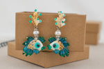 Load image into Gallery viewer, Turqiouse fish earrings
