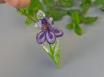 Load image into Gallery viewer, Aromatherapy necklace Iris flower
