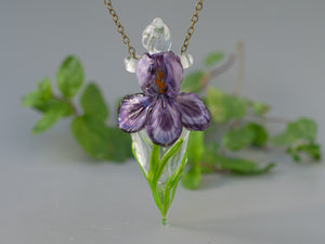 Aromatherapy necklace Iris flower