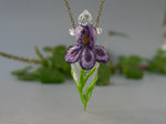 Load image into Gallery viewer, Aromatherapy necklace Iris flower
