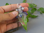 Load image into Gallery viewer, Aromatherapy necklace Iris flower
