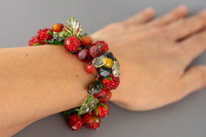 Bee and berries bracelet