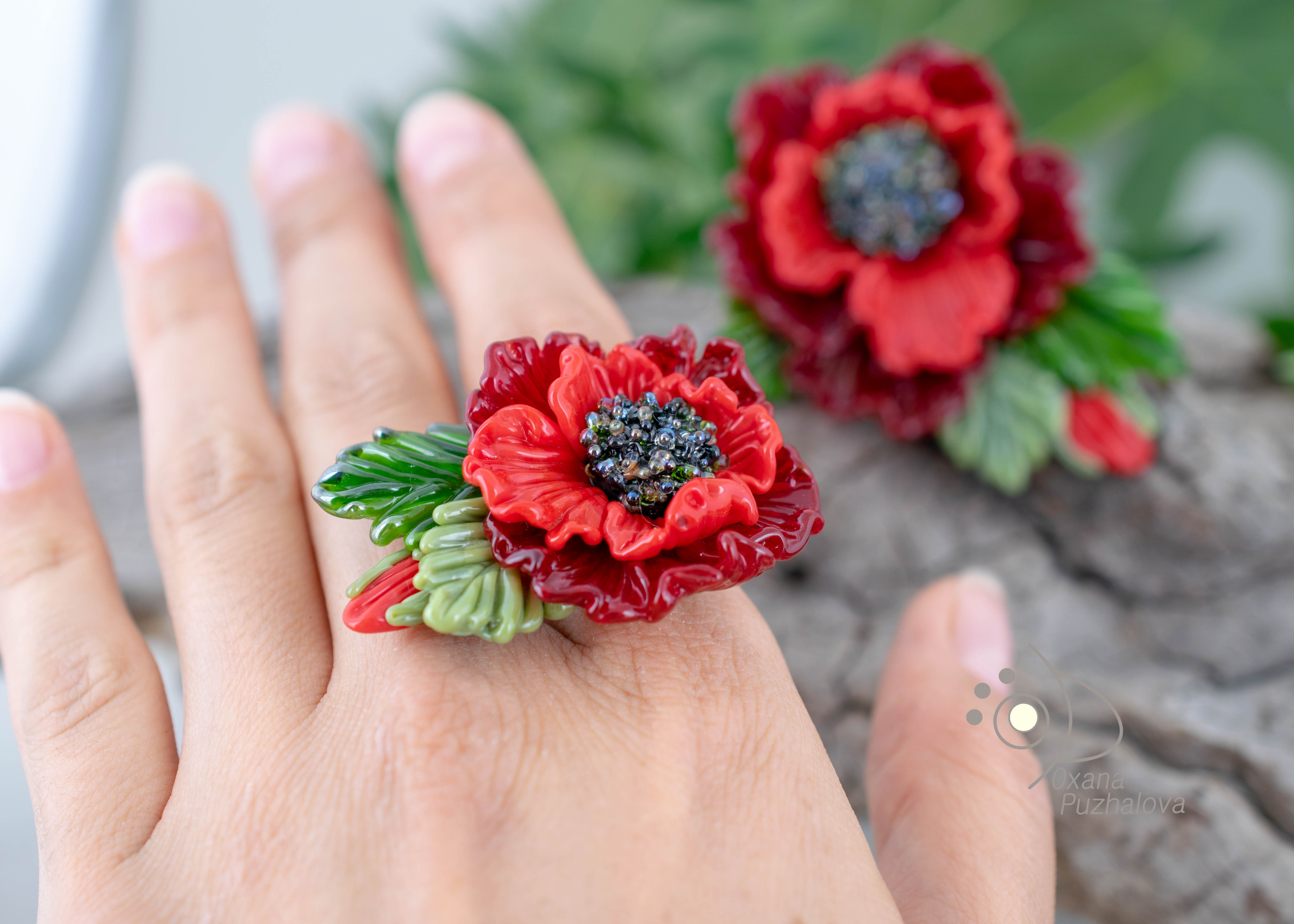 Red poppy ring ajustable size