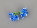 Load image into Gallery viewer, Blue flower bead
