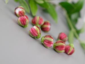 Pink flower bead