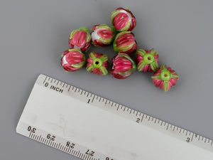 Pink flower bead