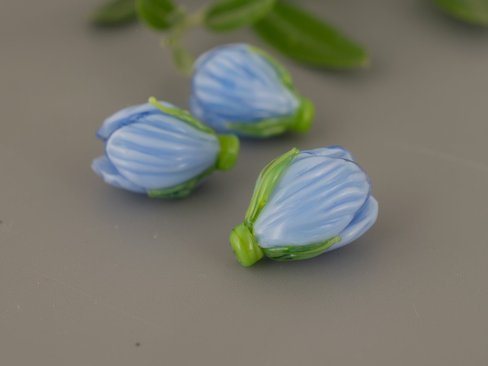 Light blue flower bead