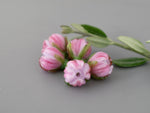 Load image into Gallery viewer, Light pink flower bead
