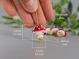 Glass mushroom bead