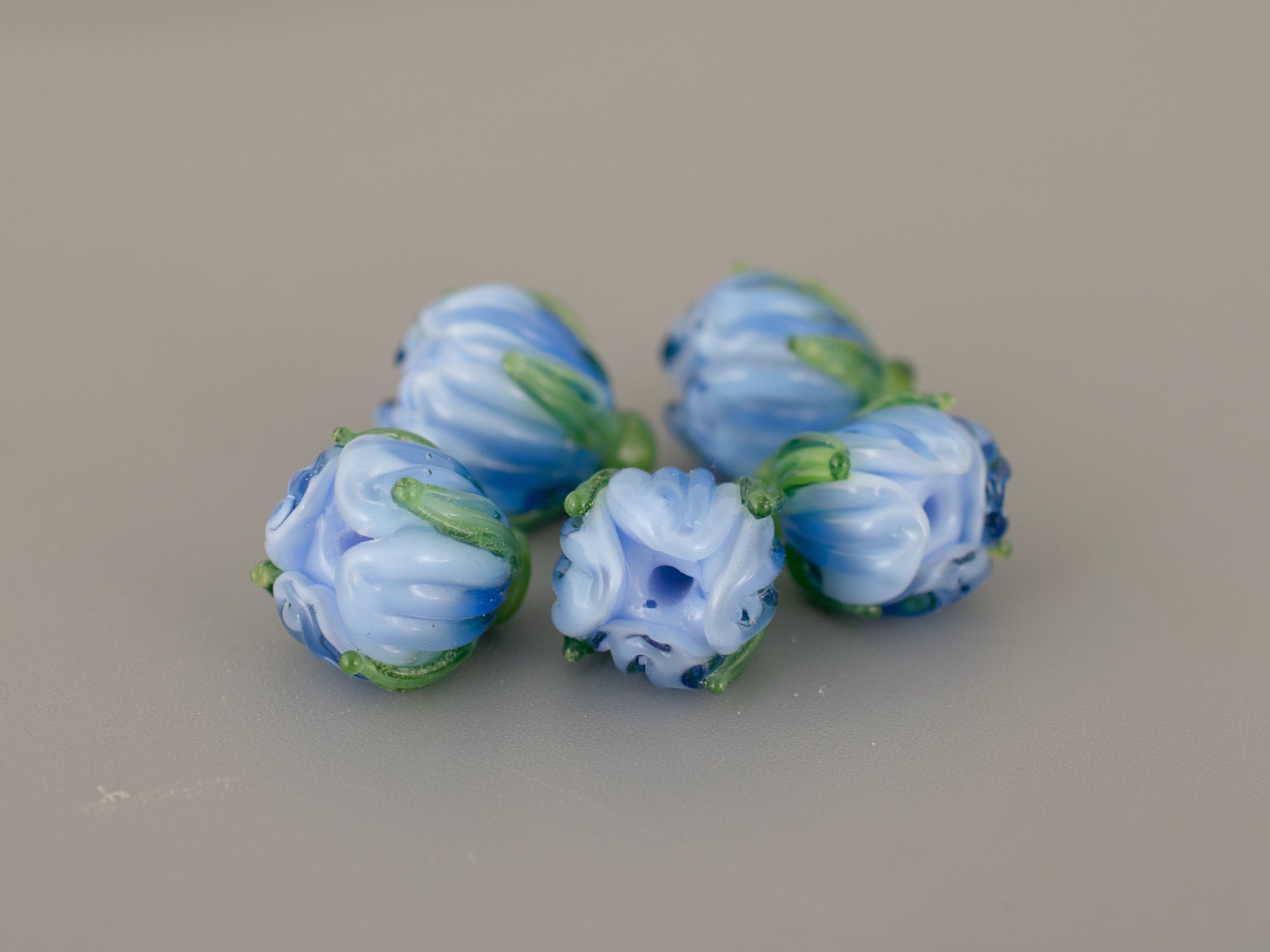 Light blue flower bead